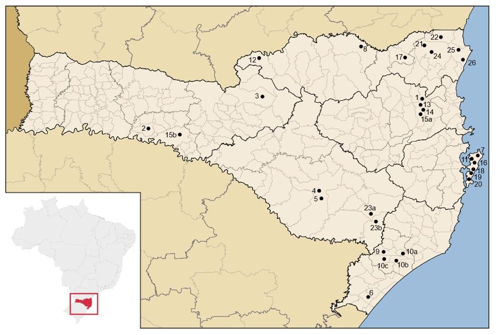 12 Figure 1 Map of Santa Catarina State with the mesoregions where stingless bees were sampled, according to other authors.