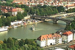 Saída e Visita a pé de Amsterdã, também conhecida como a Veneza do Norte.