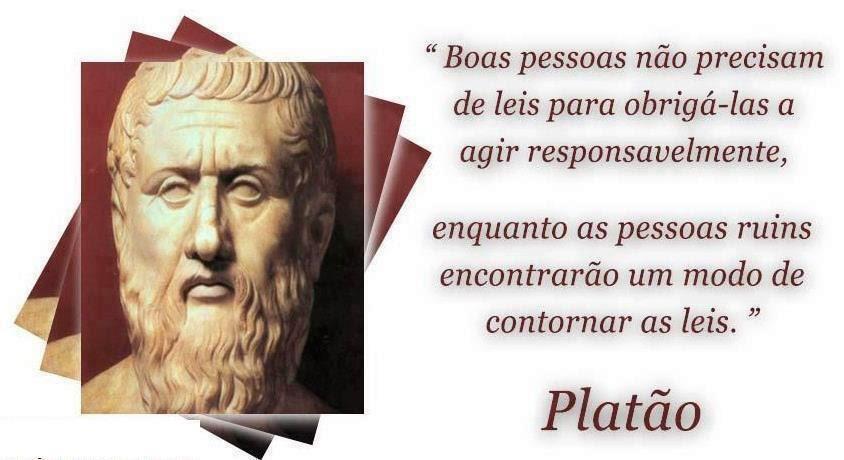 PLATÃO Platão foi uma dos filósofos mais conscientes do modo como a filosofia deveria ser concebida e qual deveria ser seu escopo e quais ambições poderia aspirar o filósofo.