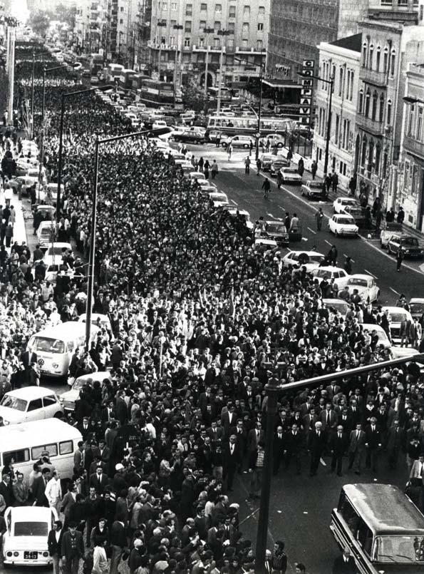 «Feliz o Partido que ao fazer o balanço da vida dos seus militantes mortos, pode dizer de um, de Pedro, que em 60 anos de vida,