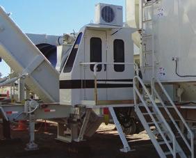 8 Cabine de comando Cabine em posição de trabalho Cabine em posição de transporte A larga experiência da Bomag Marini na fabricação de usinas de asfalto ultraportáteis foi o ponto de partida para