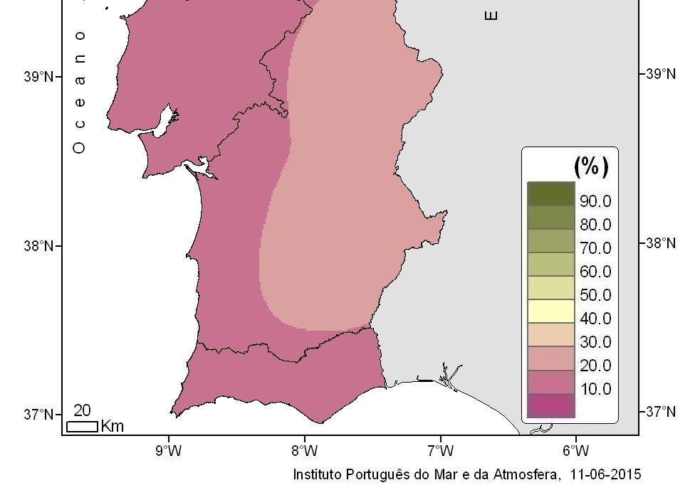 Em relação a 30 de abril, verificouse uma diminuição da percentagem de água no solo em todo o território do Continente.