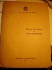 Telefonia no Brasil Anos 60 Até 1962 o Brasil sofreu uma estagnação no crescimento da telefonia, com pouca oferta de linhas para a população.