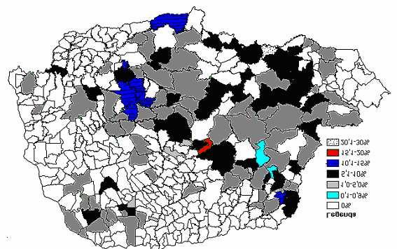 Souza, W. K. et al. Os cistos encontrados foram levados ao laboratório e classificados em duas categorias: vivos e degenerados.