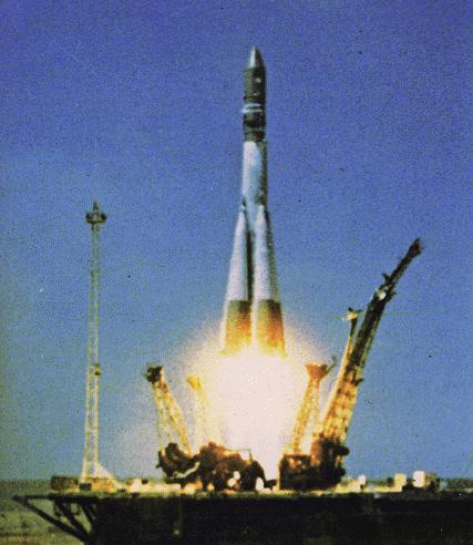 Os Vostok Vostok ("Oriente" em russo ) foi uma família de foguetes projetada para o programa de voos espaciais tripulados.
