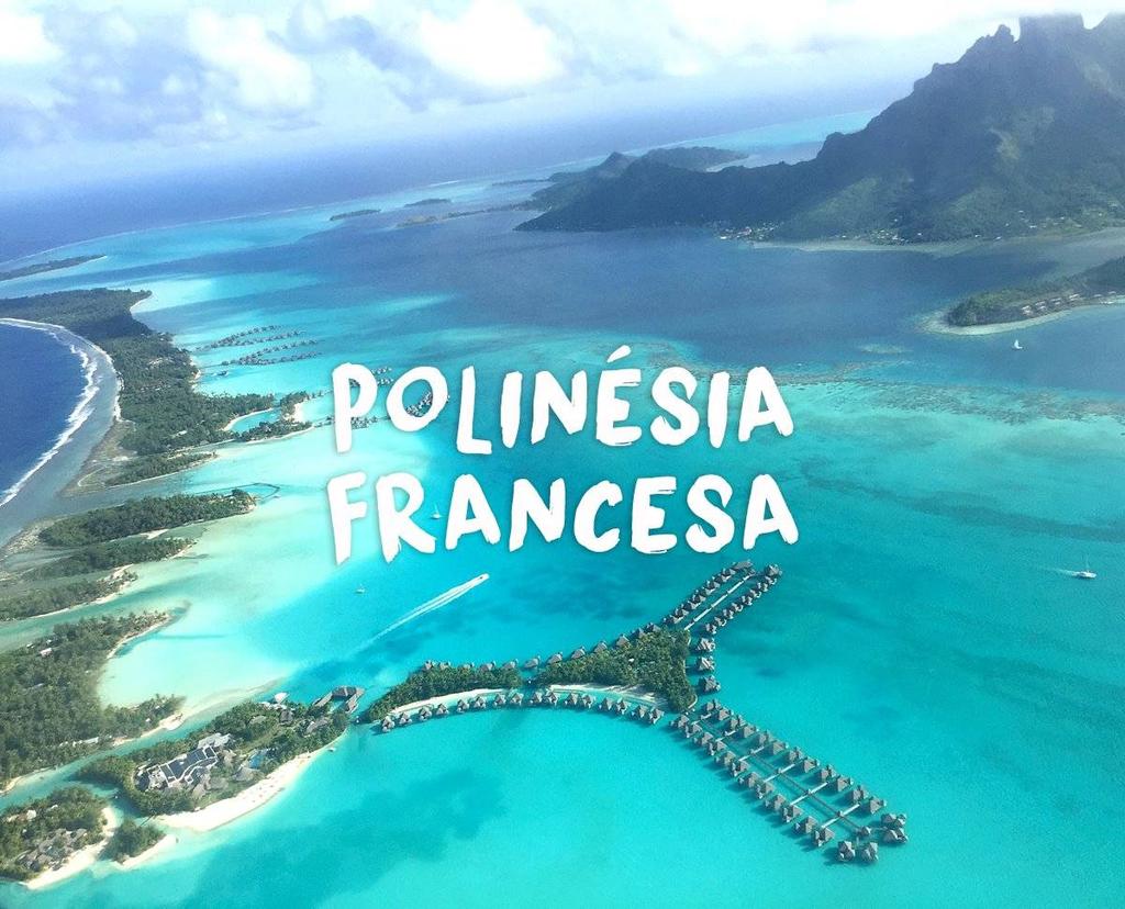O primerio contacto Europeu com a Polinésia Francesa deu-se em 1521,, quando Fernão de Magalhães descobriu o atol Puka Puka no arquipélago de Tuamotu.