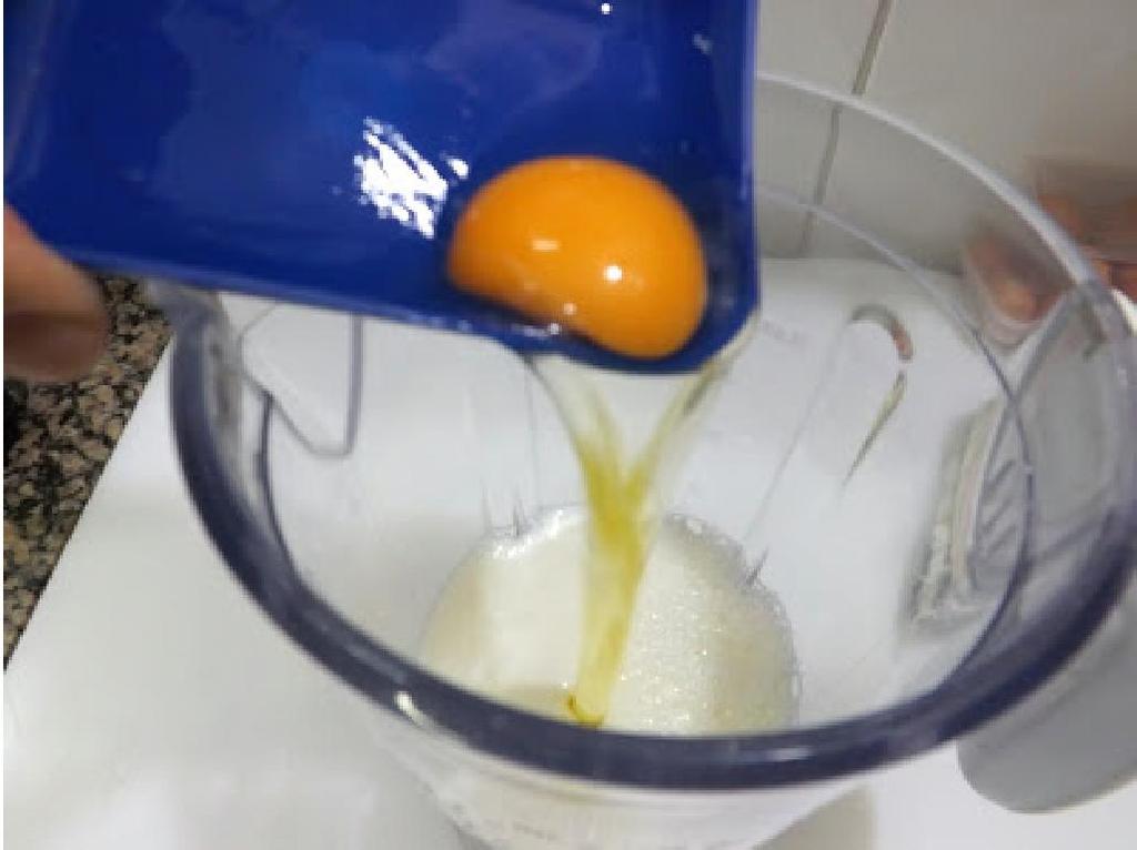 ovos diretamente na receita.