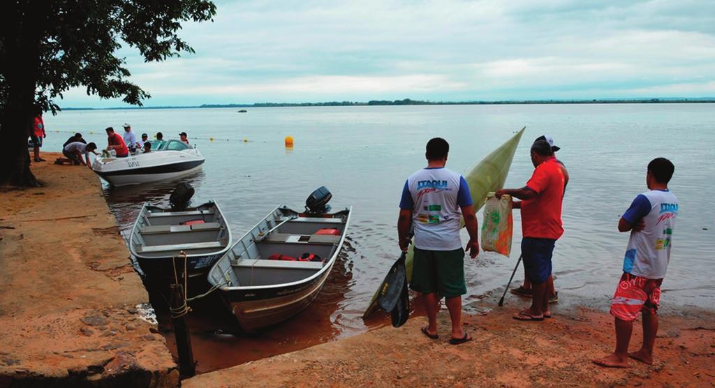 Fotos: Edson Freitas/Roney Minella Com espaço de camping de 600 metros de comprimento, com capacidade para cerca de 400 barracas, o local apresenta, também, um bosque, com área de 8,5421 hectares.