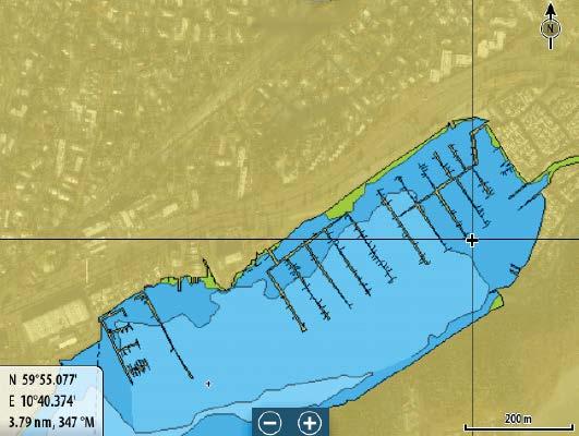 padrão. Para obter mais informações, consulte www.navionics.com.