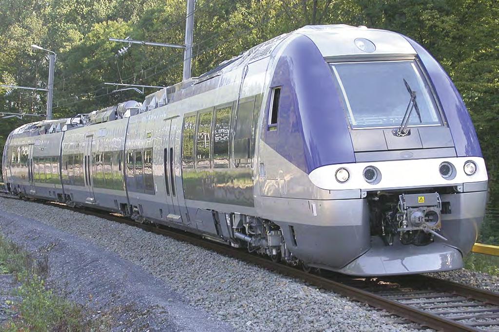 CÁPSULAS DO ACOPLADOR Os veículos ferroviários de passageiros são acoplados usando acopladores automáticos, semiautomáticos e permanentes.