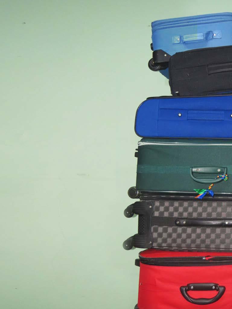VOCÊ TAMBÉM PODE VIAJAR LEVE! Nove entre cada dez viajantes concordam: arrumar as malas é a parte mais chata da viagem.