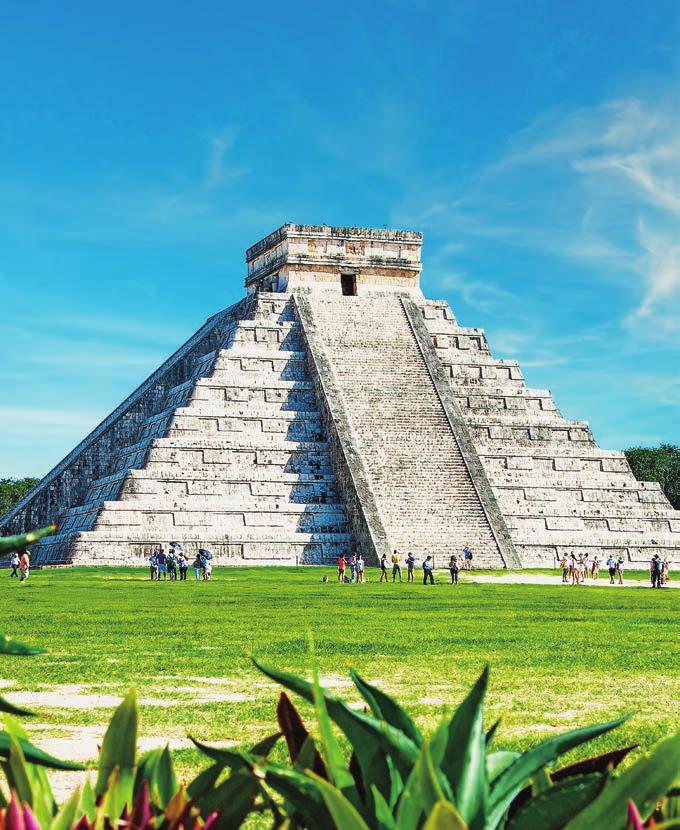 CANCÚN E RIVIERA MAYA 17 Os passeios podem ser adquiridos na CVC em até 10 vezes sem juros Chichén Itzá O visitante conhece os mistérios da antiga civilização maia neste passeio a Chichén Itzá, sítio