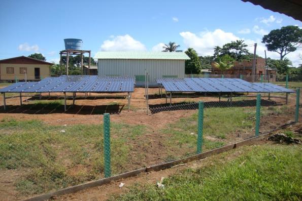 Eletrobras Amazonas Energia 12 Sistemas fotovoltaicos coletivos 209 famílias beneficiadas Disponibilidade