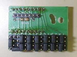 Ele surgiu com o lançamento dos primeiros micros 286 e tinha a função de reduzir a freqüência de operação do processador, fazendo com que o micro ficasse com um desempenho similar ao de um XT (o
