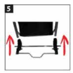 As rodas dianteiras podem ser fixas ou giratórias, levantando ou abaixando a alavanca que se