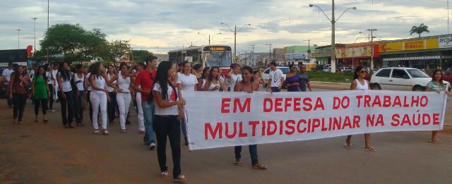 O diagnóstico nosológico como atribuição privativa do médico implica na impossibilidade de contribuição de qualquer profissão para a promoção da saúde.