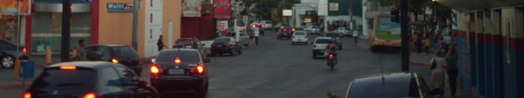 traseira dos ônibus, atingindo principalmente os motoristas daquela avenida.