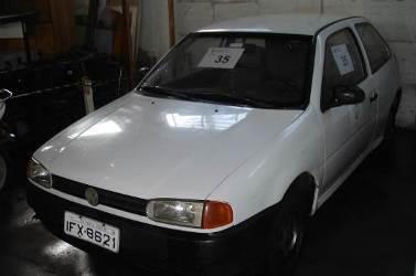 LOTE Nº 35 Veículo recuperável automóvel VW/Gol MI, gasolina, placa IFX 8621, ano 1997/1997, cor branca, chassi