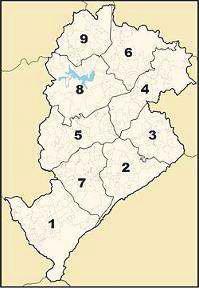 O município de Belo Horizonte está dividido em nove administrações regionais (Barreiro, Centro-Sul, Leste, Nordeste, Noroeste, Norte, Oeste, Pampulha e Venda Nova), cada uma delas, por sua vez,
