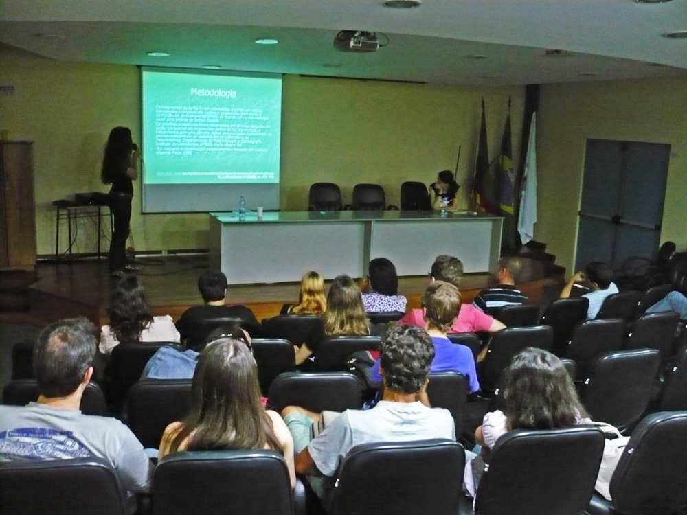 Paleotocas em Eventos Científicos No início de dezembro/2010 transcorreu a Reunião Anual da Sociedade Brasileira de Paleontologia Seção Rio Grande do Sul (PALEO RS) no auditório do Instituto de