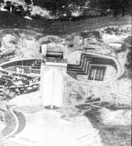 81 vertedor barragem tomada d água subestação casa de força Figura 21 - Vista aérea do projeto em fase de execução (Pierre et al.