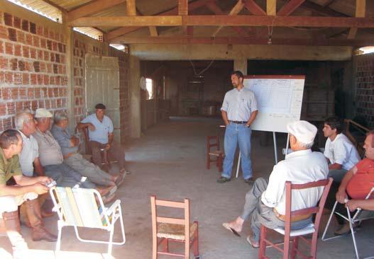 desenvolvidas e validadas em conjunto As associações de moradores de pela Embrapa Pecuária Sul, Emater/RS e localidades rurais são entidades que as associações de moradores de três agrupam certo