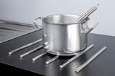 cinza Aço inox Para inserir sob o escorredor de pratos ou copos Medidas L x P 414 x 263 544.01.004 564 x 263 544.01.007 764 x 263 544.01.008 864 x 263 544.01.009 Medidas L x P 564 x 263 544.