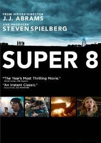 DURAÇÃO: 113 GÉNERO: ACÇÃO TITULO EM PORTUGUÊS: SUPER 8 CAST: ELLE FANNING + KYLE CHANDLER + RON