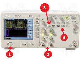 2.1 Osciloscópio O osciloscópio utilizado nas atividades de laboratório do curso de engenharia eletrônica da UTFPR campus Toledo é o Agilent Digital 1022A de dois canais.