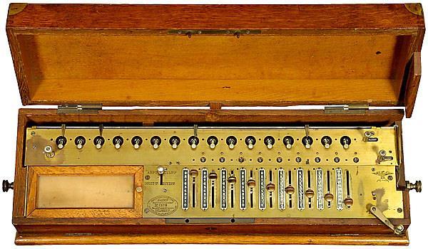 Arithometer Contruída em 1820 por Charles Xavier Thomas.