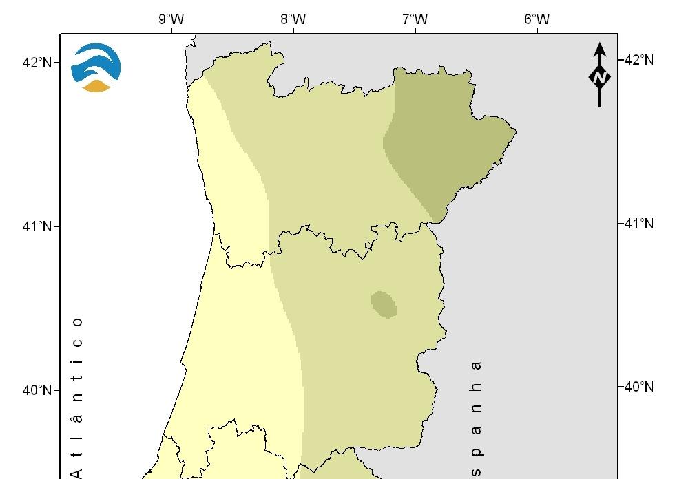 2.5 Água no solo Na Figura 7 apresentam-se os valores em percentagem de água no solo, em relação à capacidade de água utilizável pelas plantas, no final de novembro de 2015.