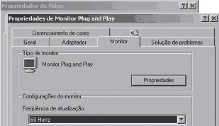 QUESTÃO 49 - No Windows 2000 Professional, o item de configuração de um monitor indicado na figura a seguir faz referência à freqüência de atualização.