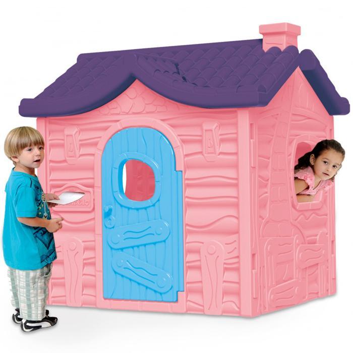 Casinha Chalé da Gatinha Ref.: 0977.7 R$3.760,00 Casinha temática com textura simulando madeira que lembra um chalé da montanha.