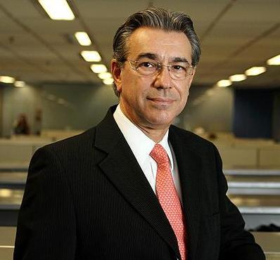 Fernando Albino Idiomas: Inglês, Francês e Espanhol Foco em Direito e Regulação do Mercado Financeiro, Direito Bancário, Empresarial e Societário, Governança Corporativa e Compliance Arnaldo Dutra