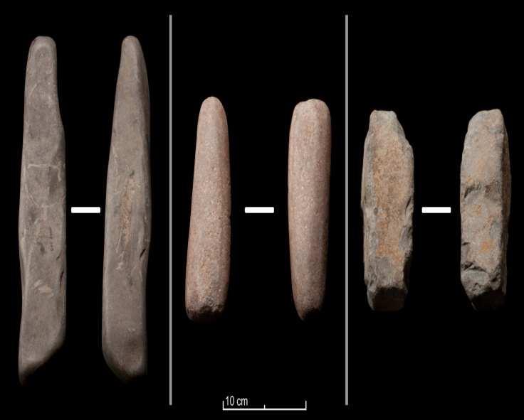 Outro tipo bastante característico e comum, também incluído nesta família, são os seixos alongados de pequenas dimensões, geralmente em forma de bastonetes (figura 14).