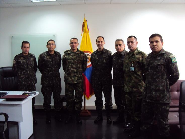 Chefe do Centro Nacional Anti-Minas do Exército Colombiano.