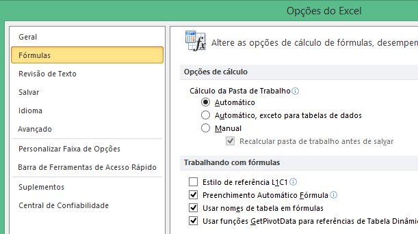 Para remover a atualização automática siga o caminho: Aba Arquivo Opções Fórmulas No grupo