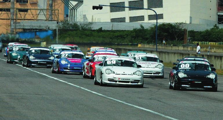 A abertura do Porsche GT3 Cup Challenge Brasil 2007, realizada no Rio de Janeiro, não poderia ter sido melhor.