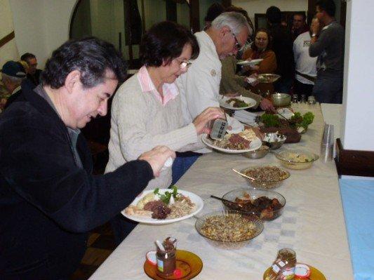 um dos mais tradicionais redutos da comida árabe em Curitiba, tendo sido, inclusive, indicado pela revista Veja como um dos melhores na sua categoria.