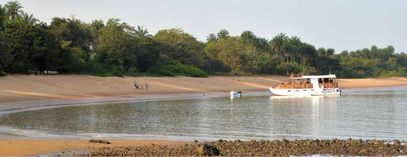 1º Dia Lisboa / Bissau / Bubaque Formalidades de embarque e início da viagem com destino a Bissau. Chegada ao Aeroporto Osvaldo Vieira e formalidades aduaneiras.