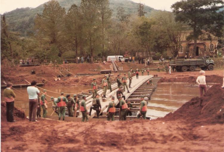 TRÊS COROAS 1982 Enchente do Rio