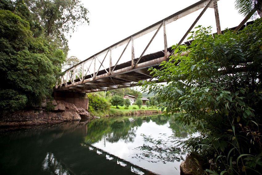 CARAÁ Ponte Branca