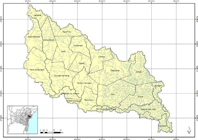 Foram realizadas três idas ao campo nas datas: 08/07/12, 14/10/12 e 10/02/13, onde foram obtidas imagens da área estudada e onde pode haver contato com a população local para informações sobre as