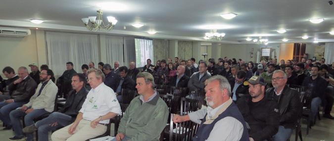 Este circuito de palestras teve foco no cotidiano do agricultor, que mais do que nunca busca resultados, a partir de informações comparadas.