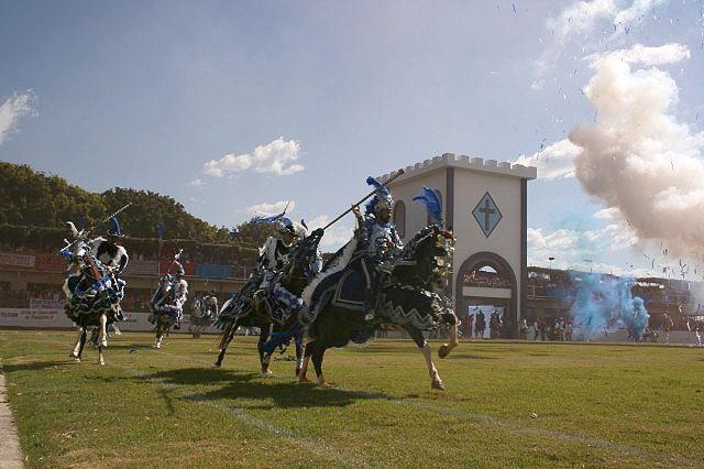 Usos não-consuntivos Turismo Cultural - Cavalhadas em