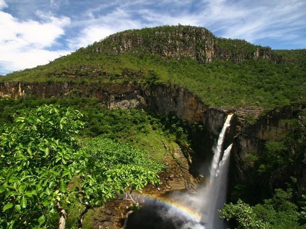 Usos não-consuntivos Turismo Ecoturismo - Parque Nacional Chapada dos Veadeiros Os municípios em destaque: Alto Paraíso, Aruanã,