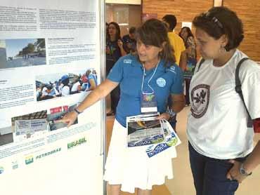 trabalho teve autoria também das educadoras de escolas públicas do extremo ul da ahia: line quino, na abriela el ei, izziane antos, uzia into, ichelle uz e ilvânia unes.