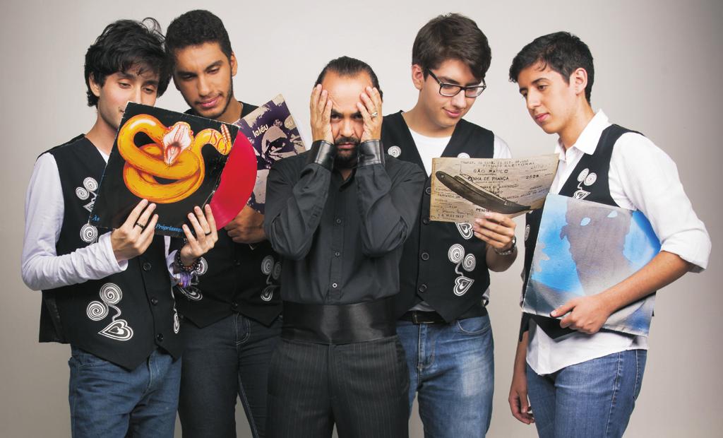 OS EMPENHADOS "Os Empenhados" é uma banda de jovens músicos do bairro da Penha, zona leste da cidade de São Paulo, comandada pelo músico Pedro Del Rio, com a proposta de divulgar a obra do compositor