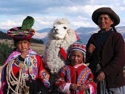 O artesanato Os tecidos incas destacavam-se pelos estampados variados