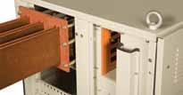 compartimentos para disjuntores em caixa moldada são classificados por corrente e tamanho.